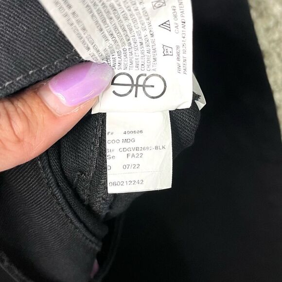 Gloria Vanderbilt Jeans Women’s 16 Short Amanda Slimming Black Tapered Leg NWT - Picture 9 of 11